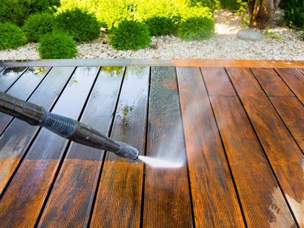 Pressure washing wooden deck